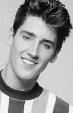 Jonathan Knight picture
