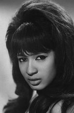 Ronnie Spector picture
